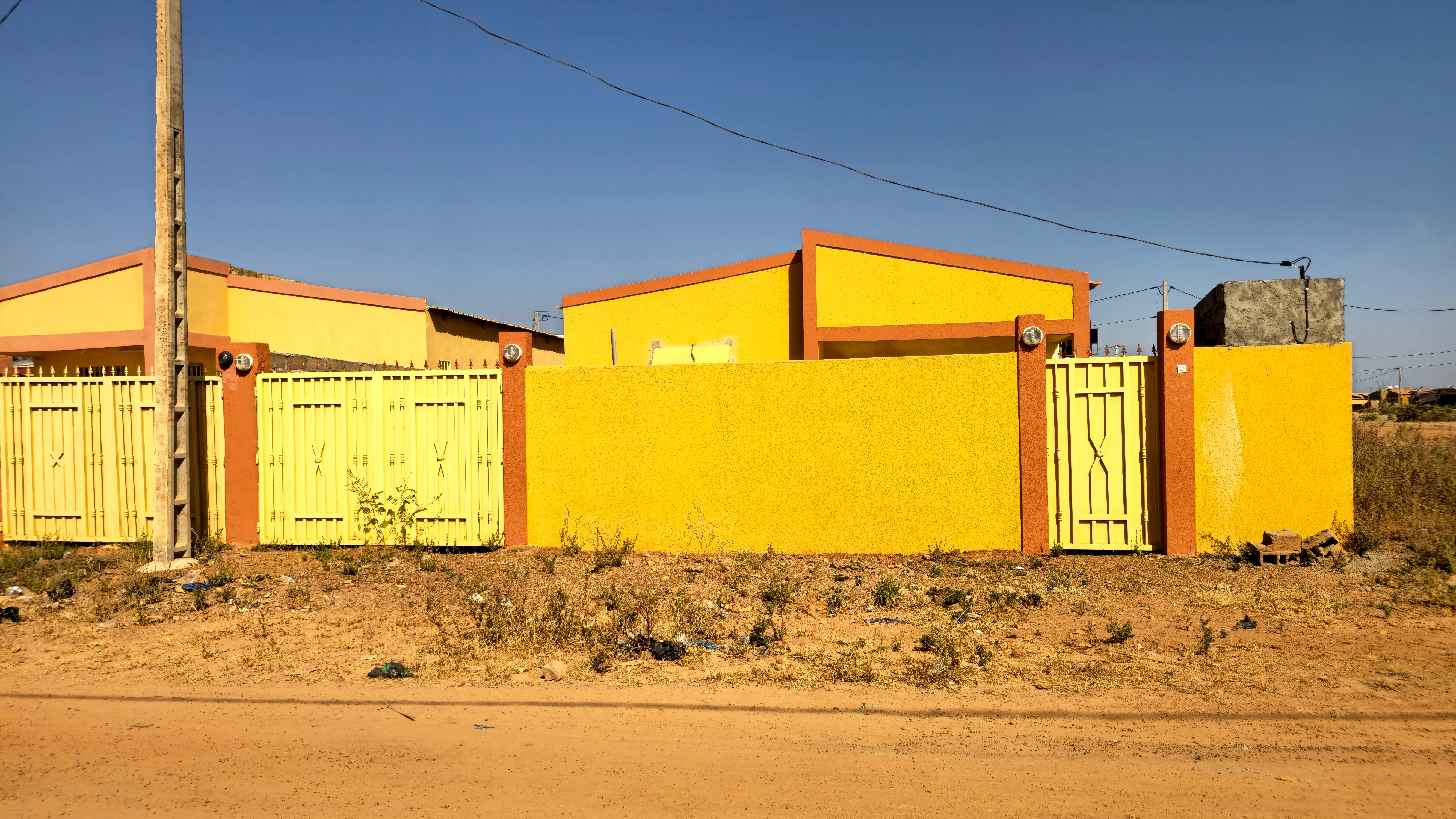 Villa F4 moderne à Bassemyam (Cité Abdoul Service)